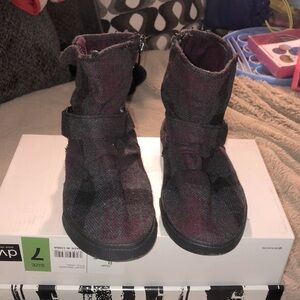 NWOT Route 66 Plaid Boots, size 6